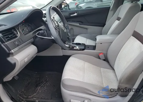 2012 Toyota Camry Base z USA, uszkodzony, nr VIN 4T4BF1FK1CR205444